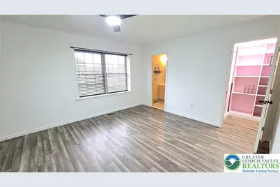 18 Jazz Circle, Whitehall Township, PA 18052 - Photo 13