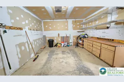 18 Jazz Circle, Whitehall Township, PA 18052 - Photo 29