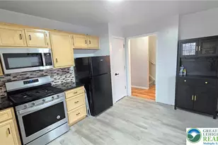 18 Jazz Cir, Whitehall Township, PA 18052 - Photo 7