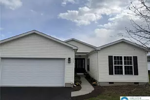 636 San Simeon Pl, Forks Twp, PA 18040 - Photo 1