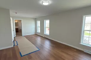 636 San Simeon Pl, Forks, PA 18040 - Photo 7