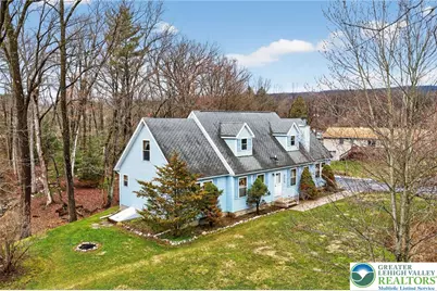 1089 Walnut Drive, Lehigh Township, PA 18038 - Photo 3