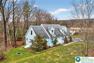 1089 Walnut Dr, Lehigh Township, PA 18038 - Photo 3