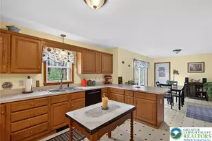 1089 Walnut Dr, Lehigh Township, PA 18038 - Photo 11