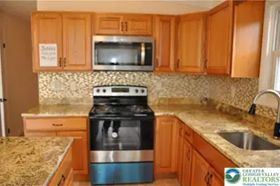 2224 Overlook Dr, Tobyhanna Twp, PA 18466 - Photo 7