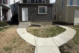 729 3rd St, Catasauqua Boro, PA 18032 - Photo 1