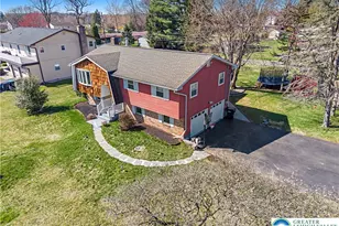 3945 Hemlock Pl, Hanover Twp, PA 18017 - Photo 11