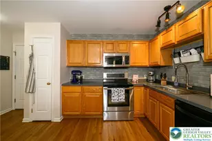 654 Buckingham Dr, Allen Township, PA 18067 - Photo 7