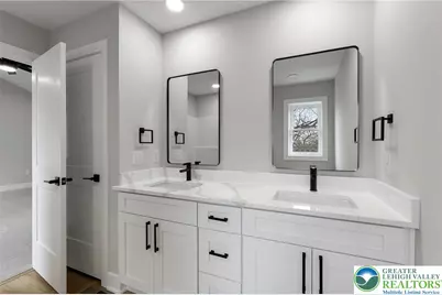 1330 Lincoln Street, North Catasauqua Bor, PA 18032 - Photo 31