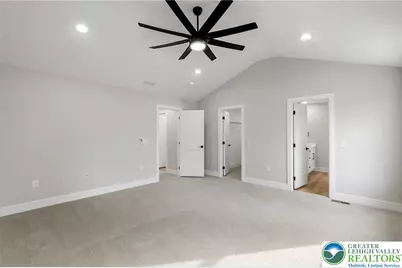 1330 Lincoln Street, North Catasauqua Bor, PA 18032 - Photo 27