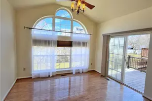 5527 W Spring Ridge Dr, Lower Macungie Township, PA 18062 - Photo 3