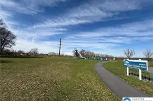 5527 W Spring Ridge Dr, Lower Macungie Township, PA 18062 - Photo 19