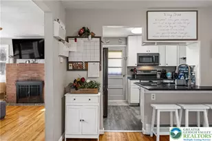 724 Krocks Ct, Lower Macungie Township, PA 18106 - Photo 9