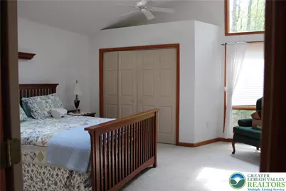 180 Mountainview Drive, Penn Forrest, PA 18229 - Photo 9