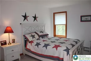 180 Mountainview Dr, Penn Forrest, PA 18229 - Photo 11