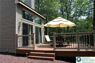 180 Mountainview Dr, Penn Forrest, PA 18229 - Photo 19