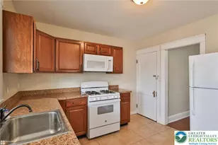 721 Spring St, Bethlehem City, PA 18018 - Photo 21