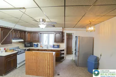 655 Birch Drive, Lehigh Township, PA 18088 - Photo 7