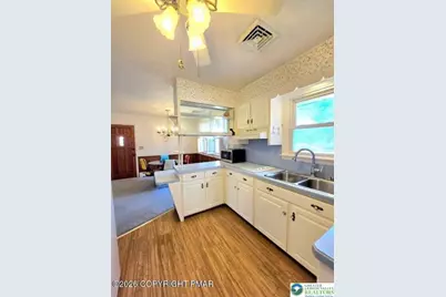 947 N Warren Street, Pottstown, PA 19464 - Photo 17