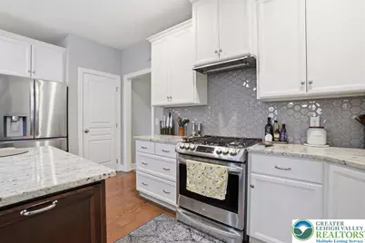 206 Broadview Court, Bushkill Twp, PA 18064 - Photo 17