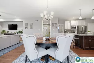 206 Broadview Ct, Bushkill Twp, PA 18064 - Photo 11