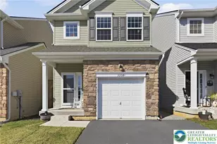 3206 Huntington Ln, Forks Twp, PA 18040 - Photo 3