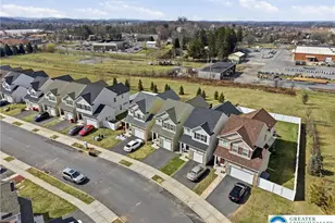 3206 Huntington Ln, Forks Twp, PA 18040 - Photo 31