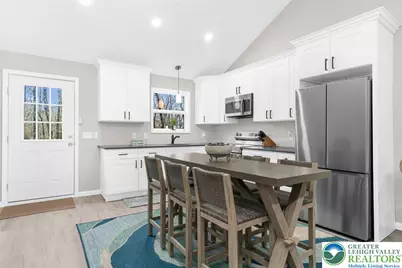 126 Evergreen Drive, Bushkill, PA 18324 - Photo 3