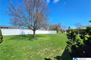 3933 Norfolk Dr, Bethlehem Township, PA 18020 - Photo 19