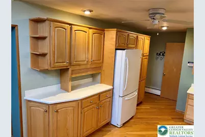 3858 Rosewood Lane, Whitehall Township, PA 18052 - Photo 11