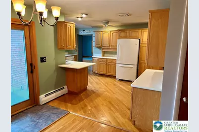 3858 Rosewood Lane, Whitehall Township, PA 18052 - Photo 7