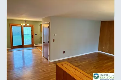 3858 Rosewood Lane, Whitehall Township, PA 18052 - Photo 5