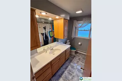 3858 Rosewood Lane, Whitehall Township, PA 18052 - Photo 17