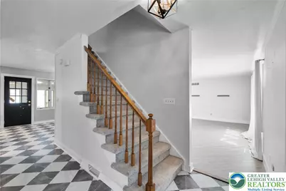 3909 Kipton Court, Bethlehem Township, PA 18020 - Photo 5