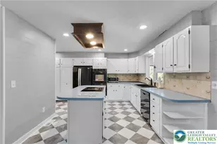 3909 Kipton Ct, Bethlehem Township, PA 18020 - Photo 7