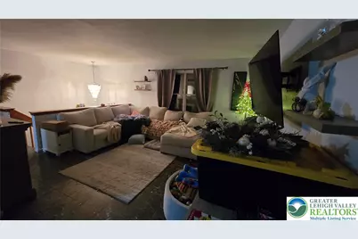 2013 Woodside Court, Salisbury Township, PA 18103 - Photo 9