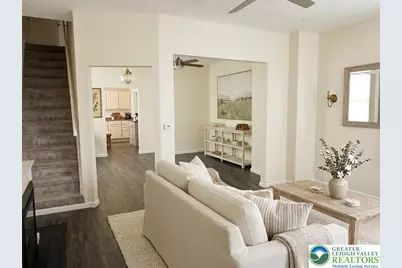 548 W Franklin Street, Slatington Boro, PA 18080 - Photo 5