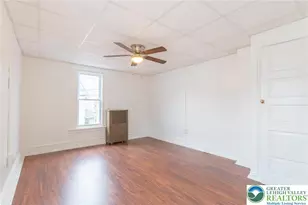 1014 Hoe St, Allentown City, PA 18103 - Photo 9