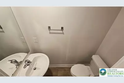 7616 Clayton Avenue, Upper Saucon Township, PA 18036 - Photo 5