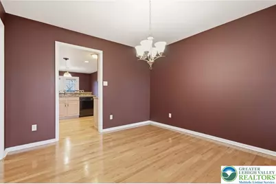 5529 Summit Street, Whitehall Township, PA 18052 - Photo 11