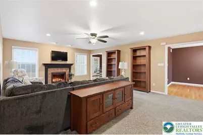 5529 Summit Street, Whitehall Township, PA 18052 - Photo 7