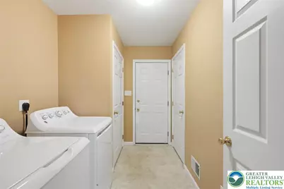 5529 Summit Street, Whitehall Township, PA 18052 - Photo 41