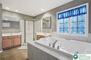 5529 Summit St, Whitehall Township, PA 18052 - Photo 33