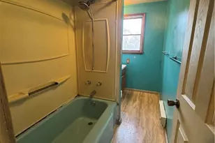 130 6th St, Coaldale, PA 18218 - Photo 9