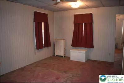 502 S Broadway, Wind Gap, PA 18091 - Photo 9