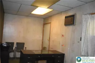 502 S Broadway, Wind Gap, PA 18091 - Photo 13