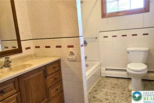 1118 7th St, Whitehall Township, PA 18052 - Photo 11