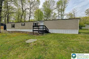 2606 Oakwood Ct, Middle Smithfield, PA 18302 - Photo 3