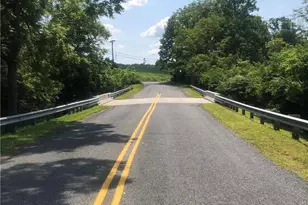 460 N Chestnut St, Bath, PA 18014 - Photo 9