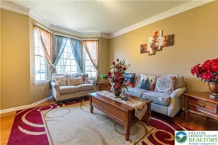 2277 Leigh Dr, Forks Twp, PA 18040 - Photo 9